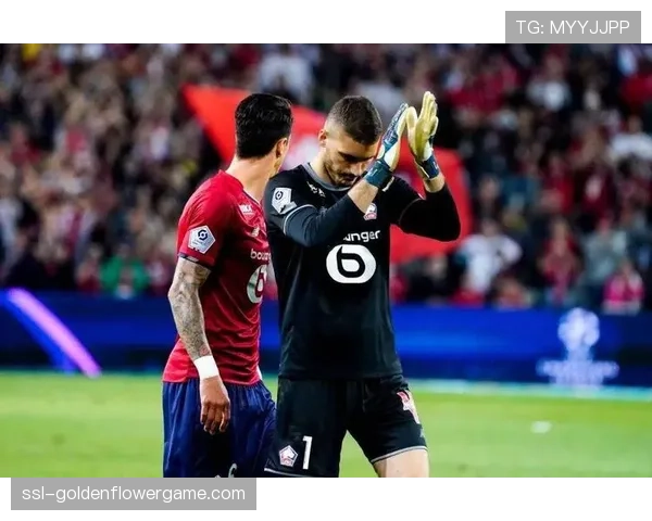 特写：从重伤中回归，里尔老将丰特第400次法甲出场