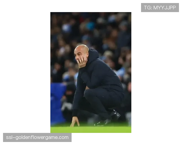 镜头特写：纽卡前锋错失绝佳机会，瓜迪奥拉在场边摇头